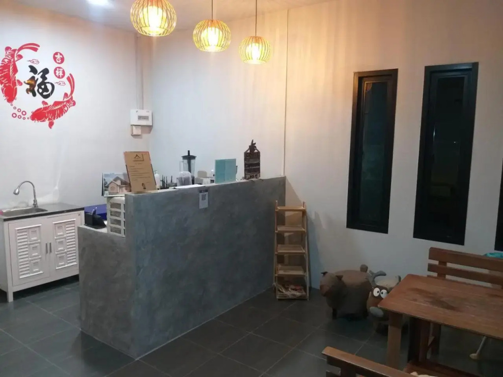 Aroonsri Thara