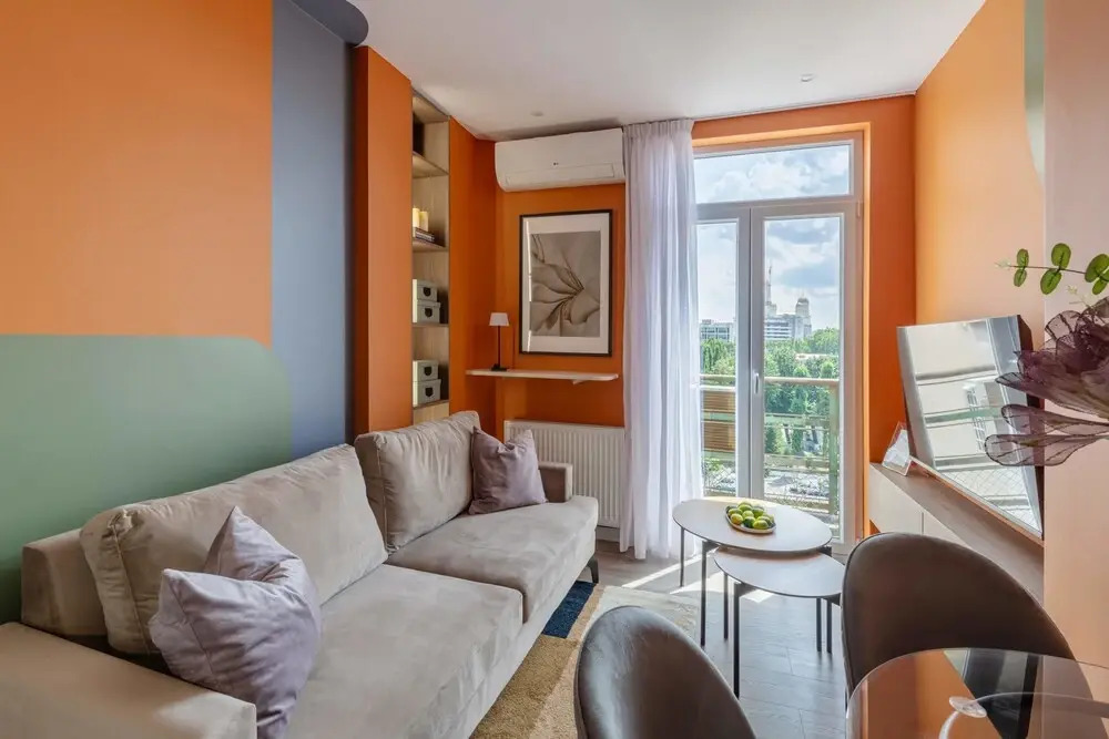 Playful Bright 1BR Near The Faculty of Law