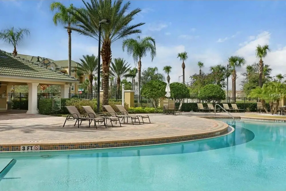 Vista Cay Resort by Millenium at Universal Blvd