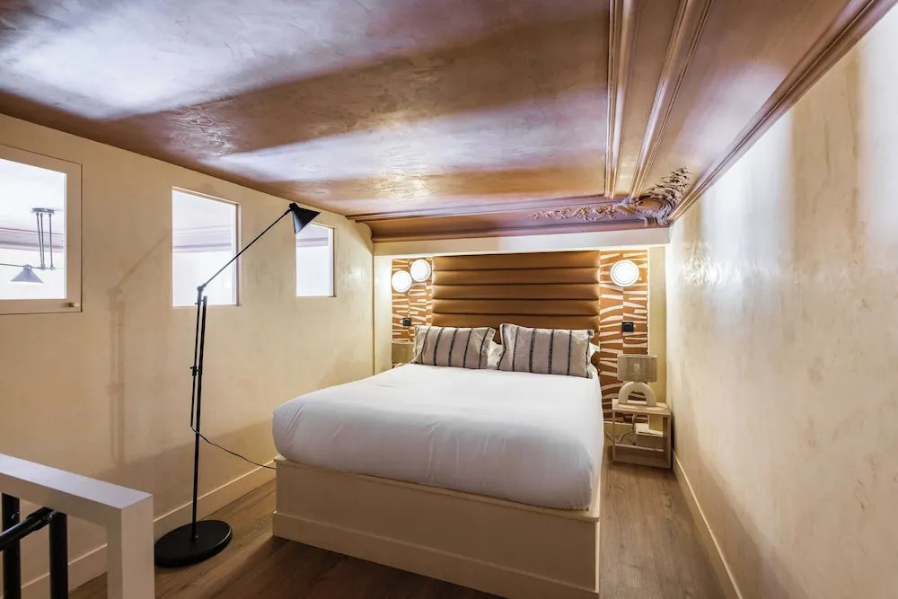Exclusive Hotels