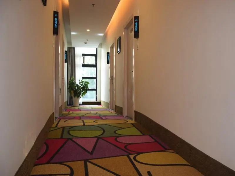 Shell Hotel Hangzhou Xiasha Xuezhengjie Branch