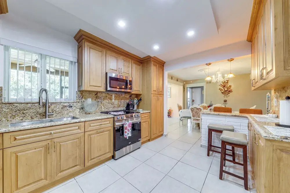 < 4 Mi to Hard Rock Stadium: Miramar Home w/ Bbq!
