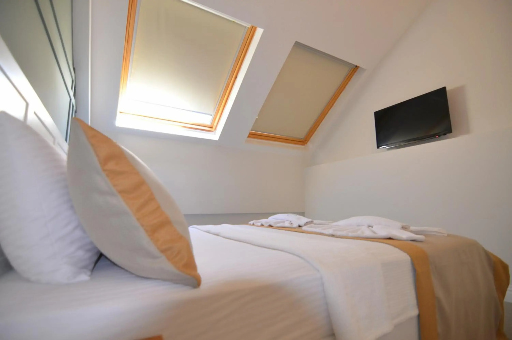Juglans Suites