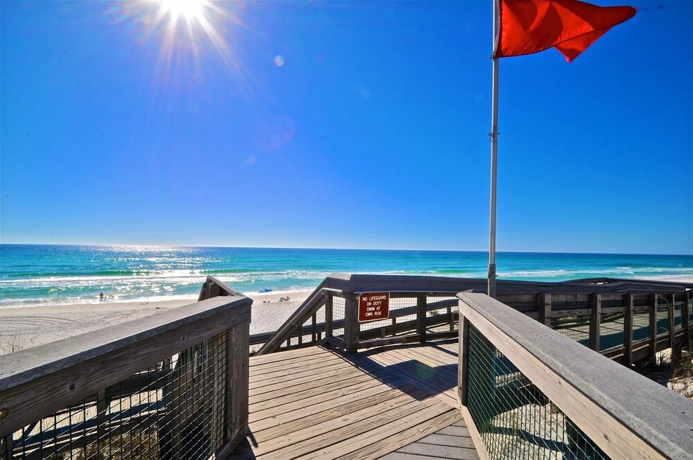 Gigi and Poppy's Beach House 3 Bedroom Holiday Home By Coastal Dreamin