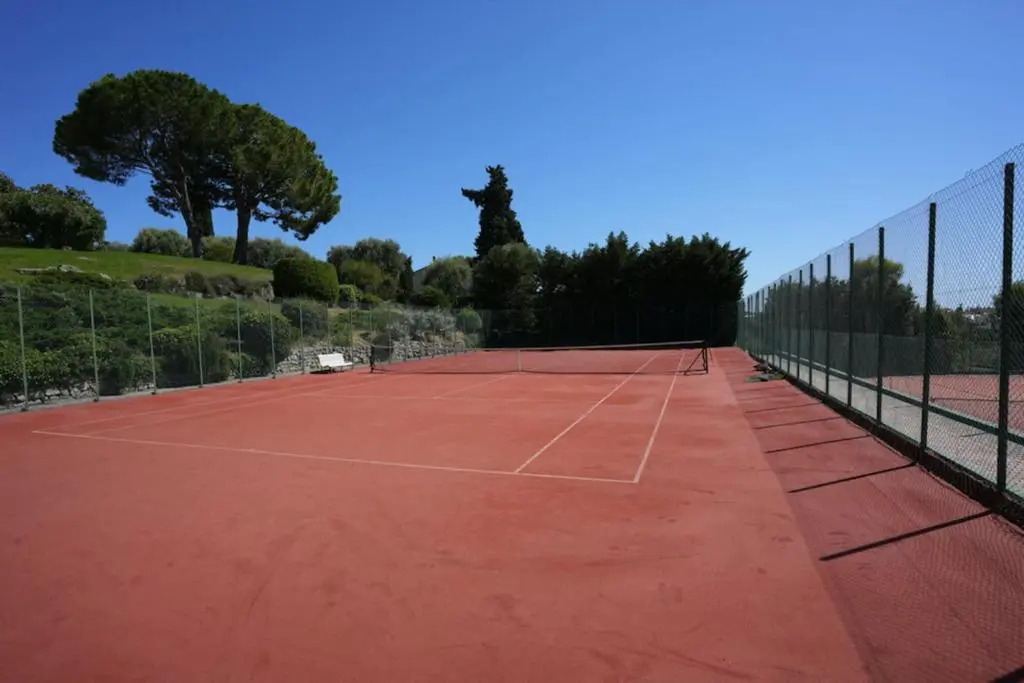 Superb 3 rooms with pool and tennis