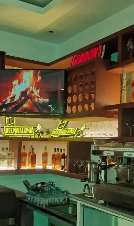 Authopia Hotel