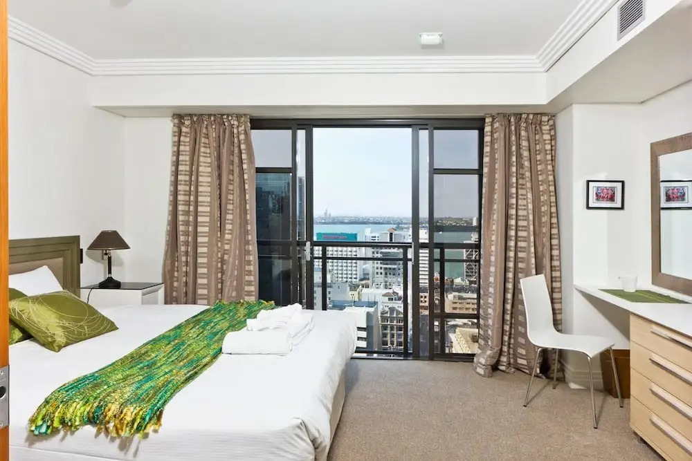 QV Bedroom with Balcony metropolis - 705