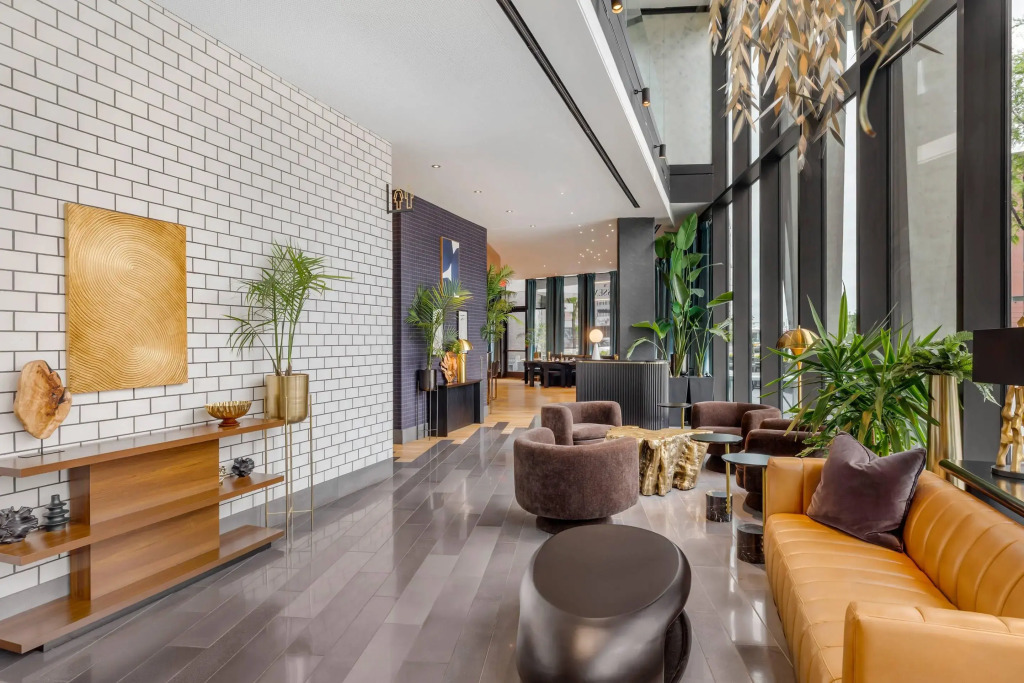 Cambria Hotel Boston Downtown - Seaport