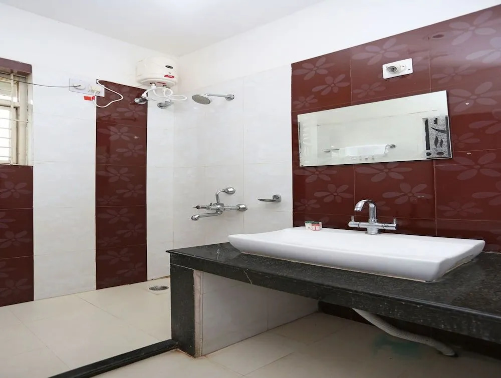 OYO 3869 Hotel Daaven