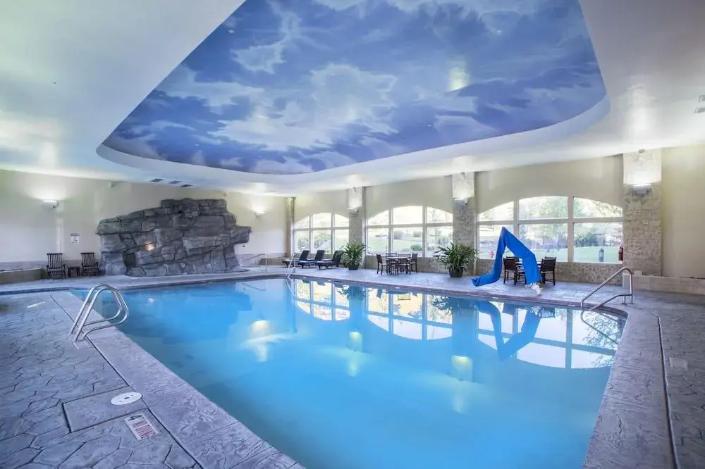 Villas at Zermatt Resort - Condos