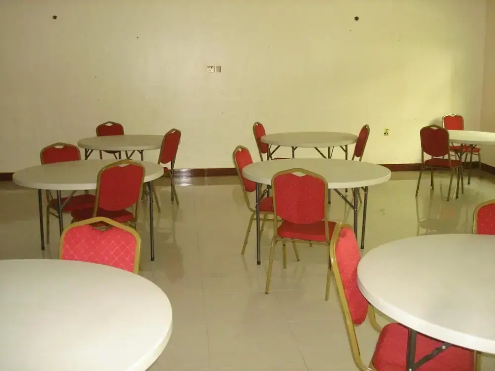 Rays Hotel