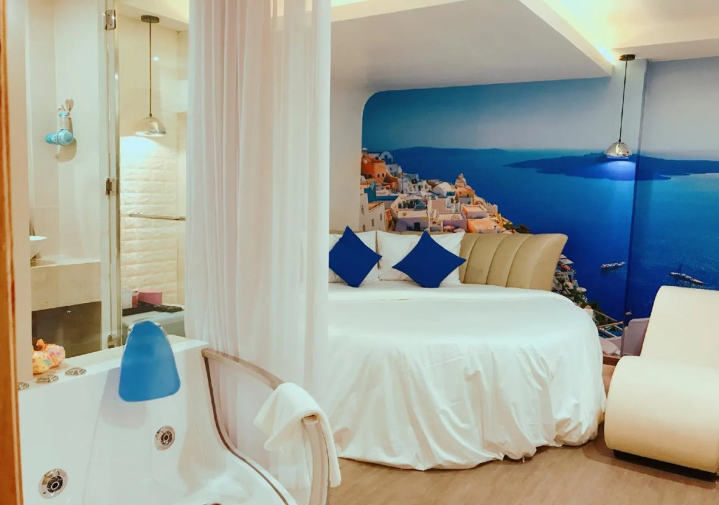 Cupid Hotel