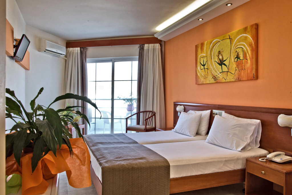 Miramare Bay Hotel