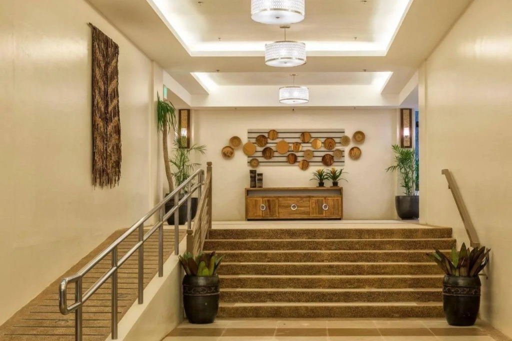 Outlook Ridge Residences N-206