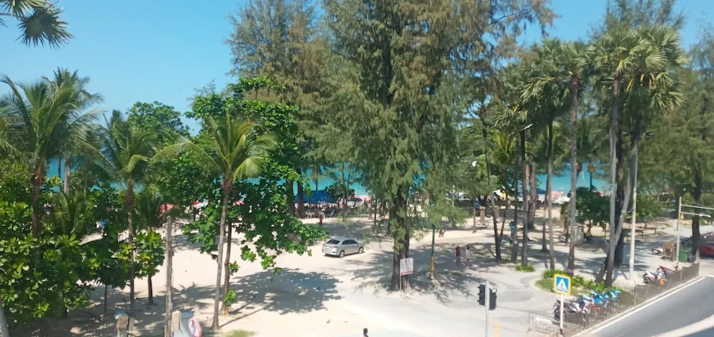 Island Patong Beachfront Apartments