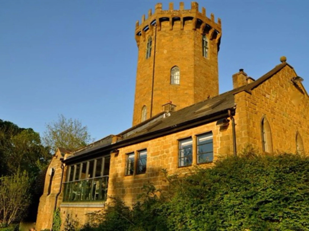 Castle at Edgehill