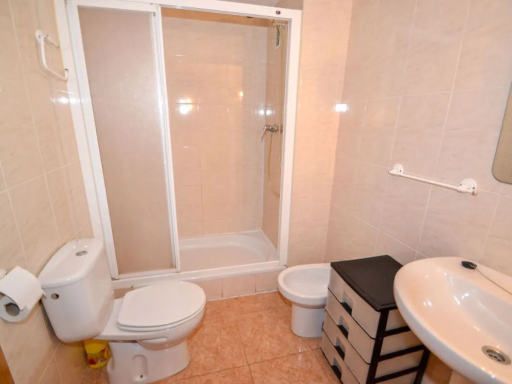 Agradable apartamento en Playa La Pineda (Tarragona)