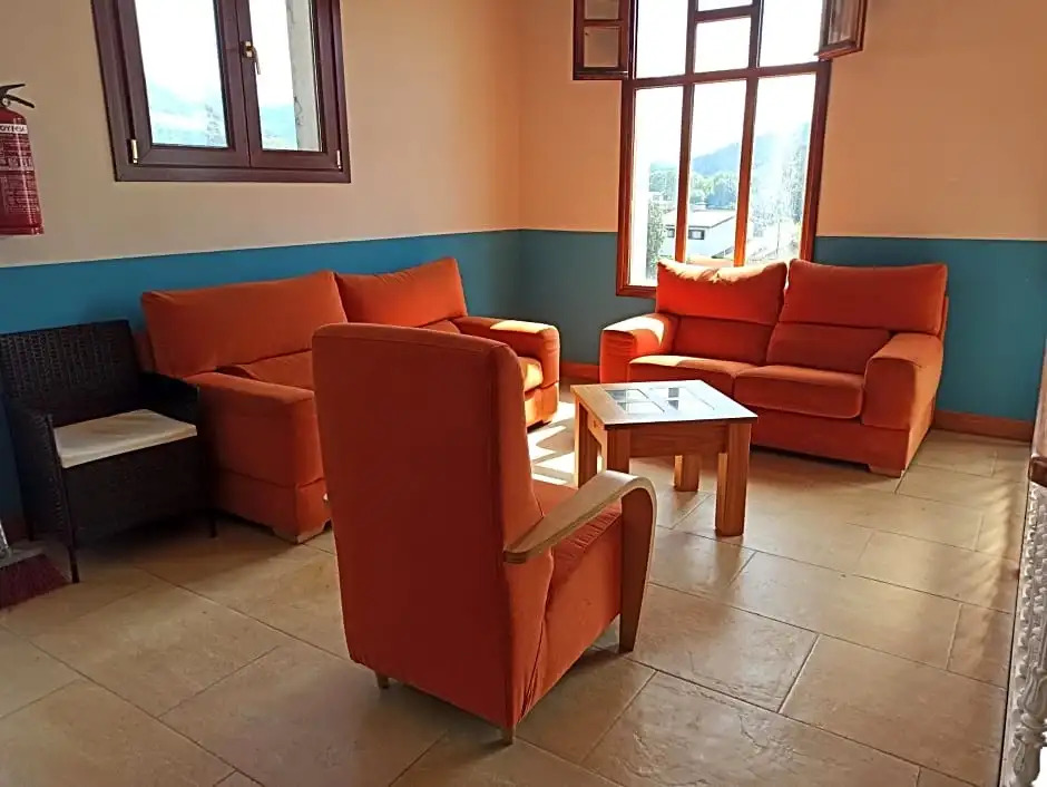hotel gueñes