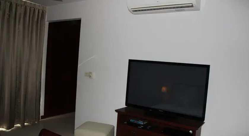 Brand New 3 Bedrooms Townhouse