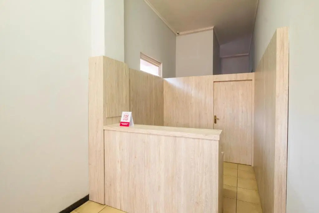 Karins Guesthouse Syariah RedPartner