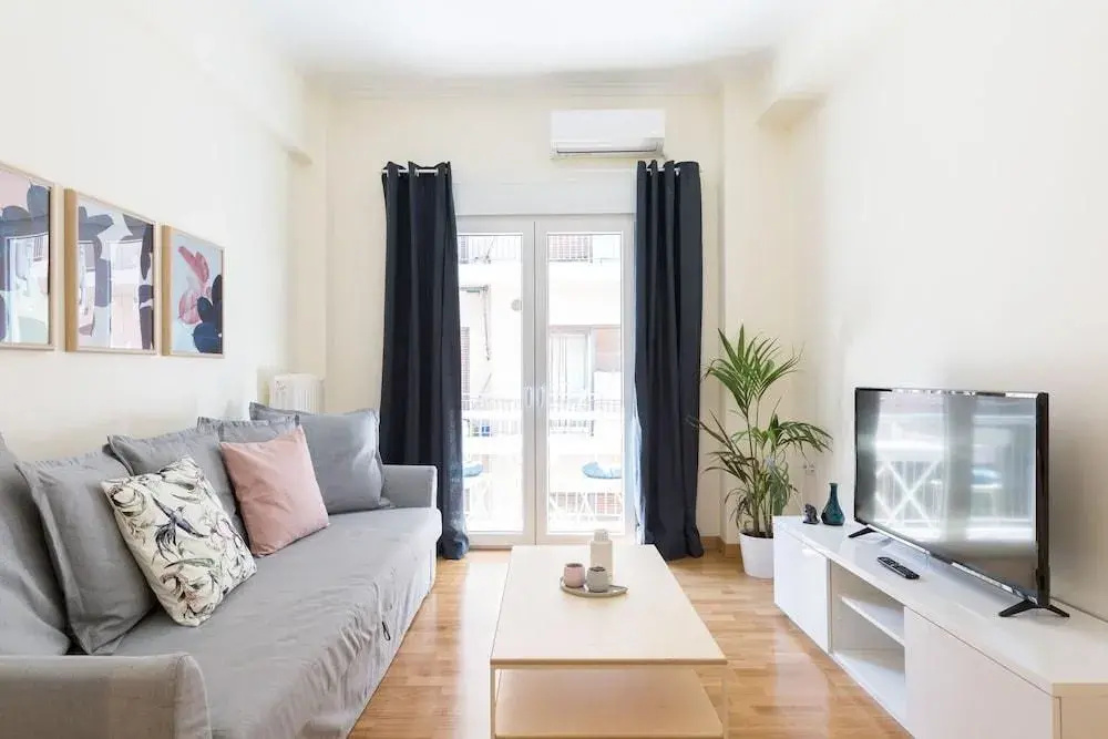 UPSTREET Cosy & Spacious 1BD Apt Koukaki