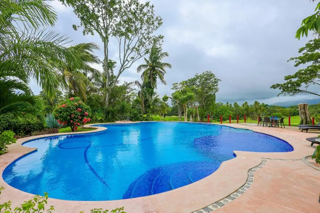 HostPal Las Brisas Ixtapa