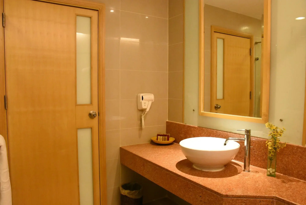 Grand Richmond Stylish Convention Hotel