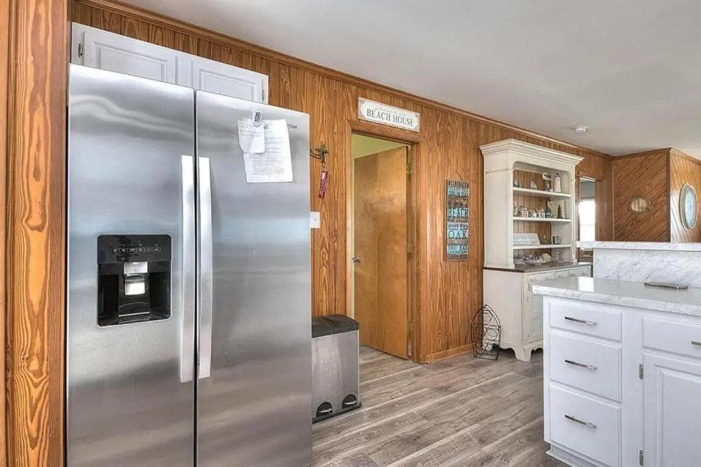 Ocean Breeze Retreat