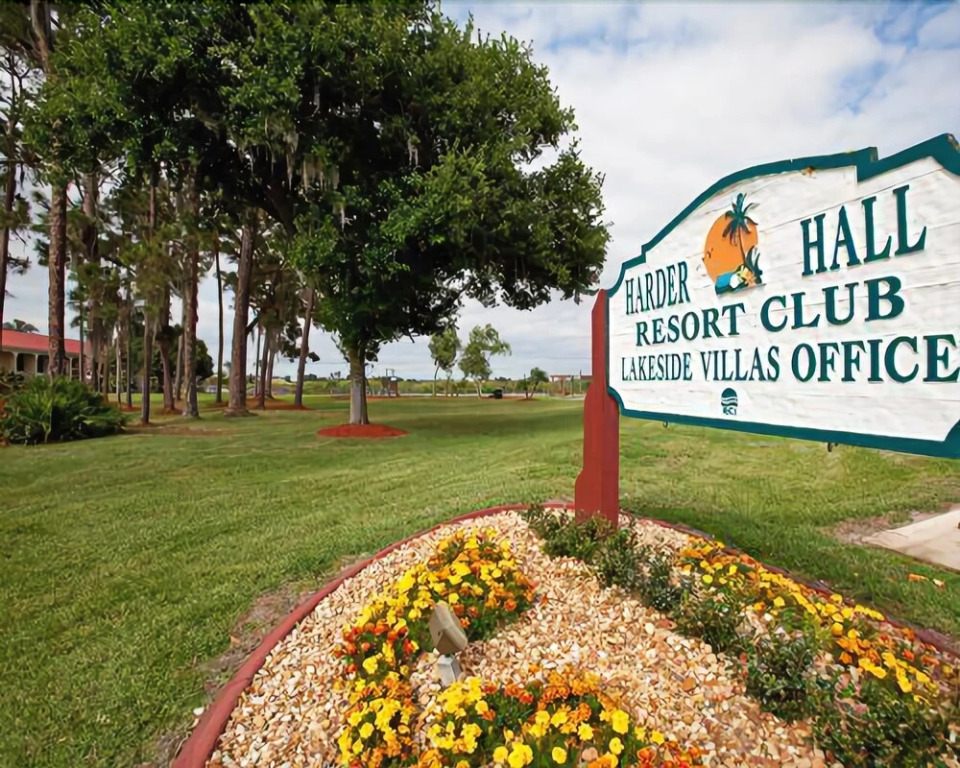 Harder Hall Resort Club