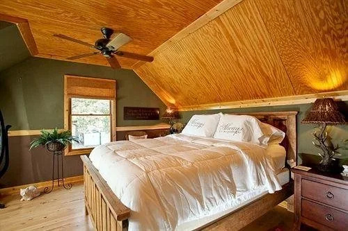Timber Oaks Bed  Breakfast