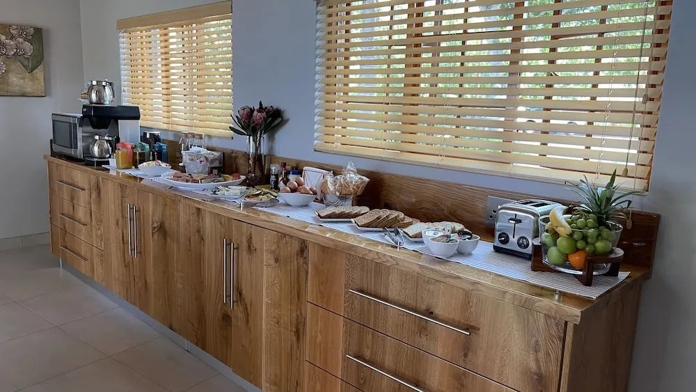 Rhino Coast Guesthouse