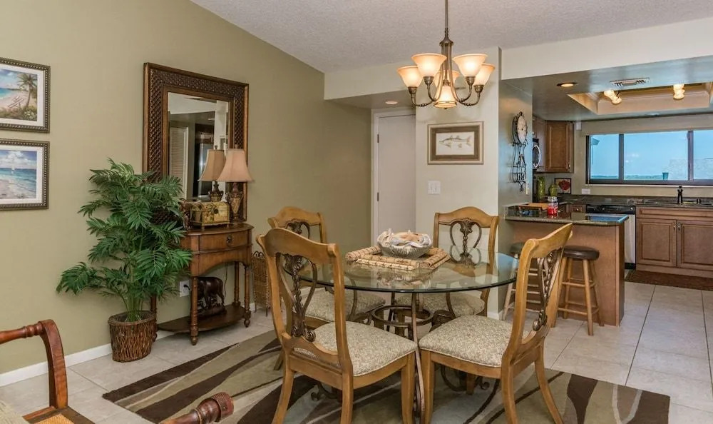 CI-B302 - Cedar Island Club