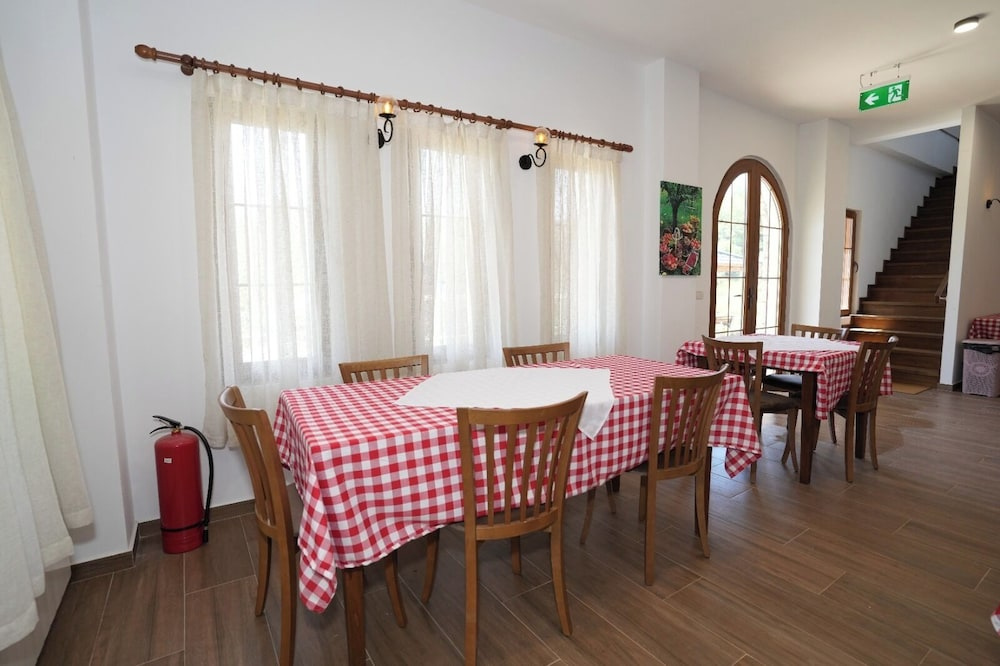 Vila Dr Bizhga Agroturizem