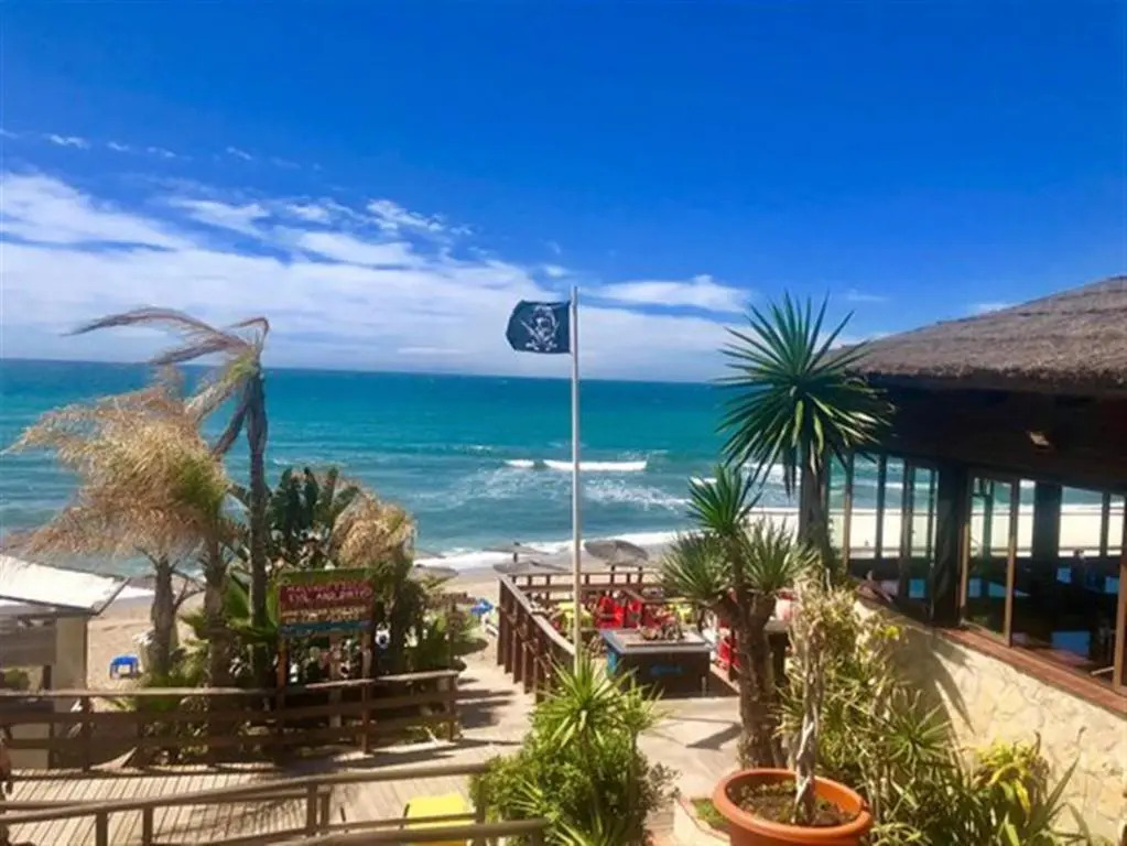 Puerta Del Mar Beachfront And Pool