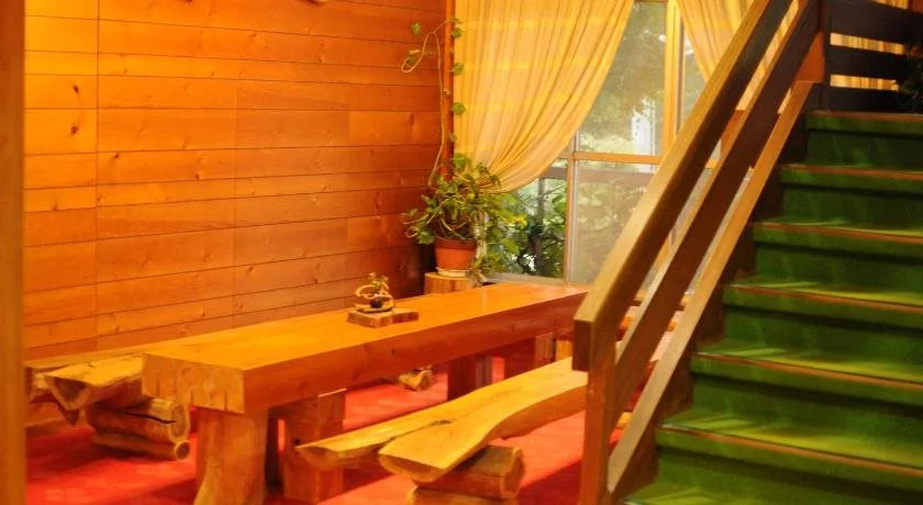 Kannabe Highland Hotel