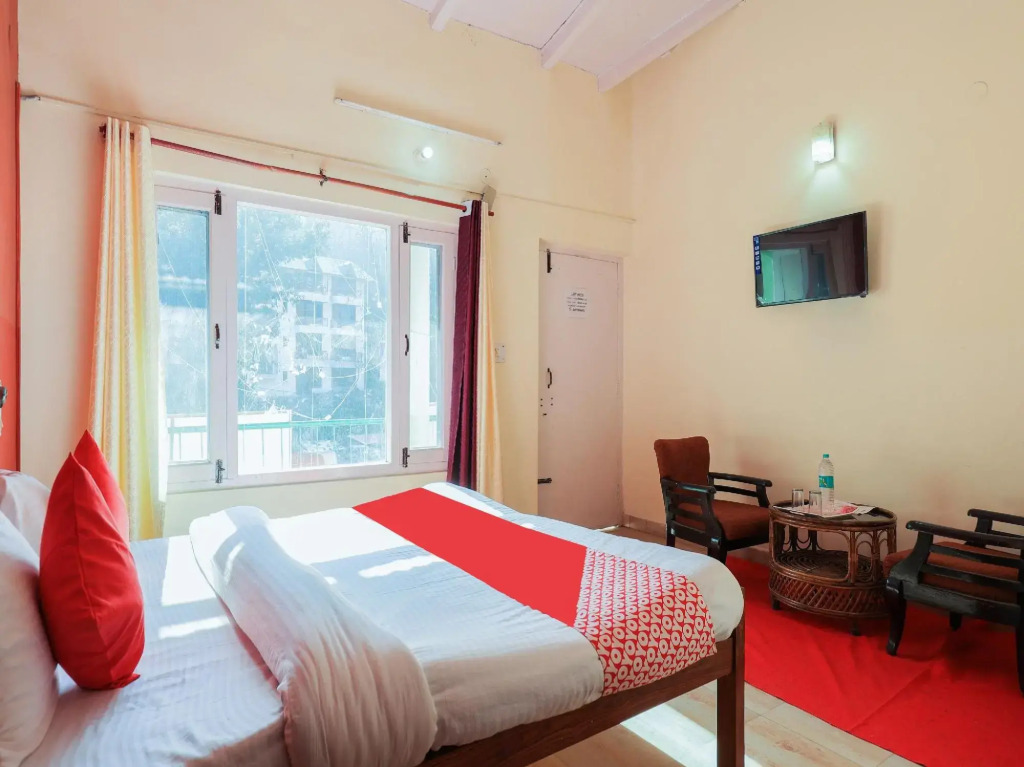 OYO Flagship 86192 Hotel Tulip