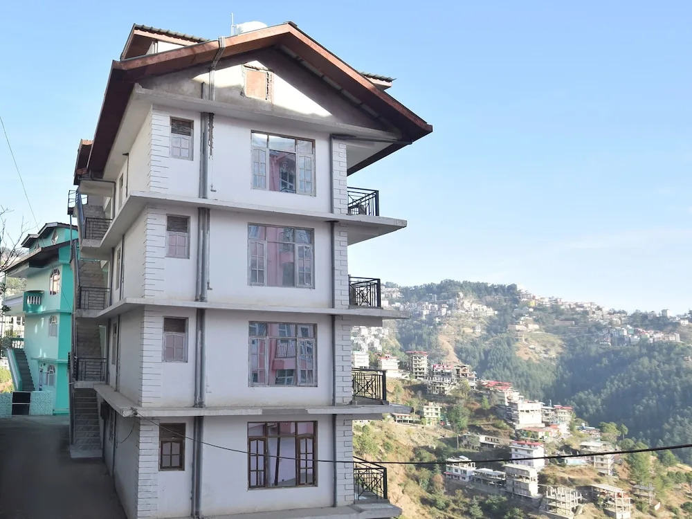 OYO 11658 Home 2BHK Mountain View Sec 4 New Shimla