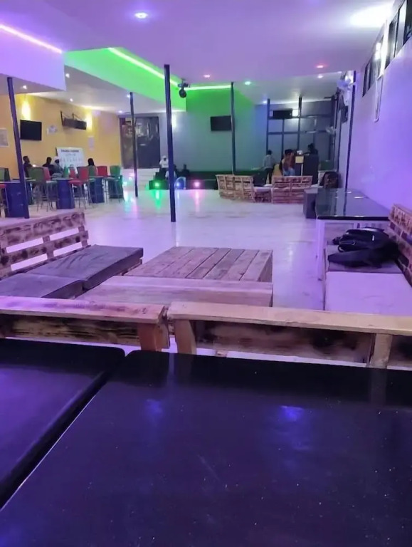 Baaz Hotel Kakamega