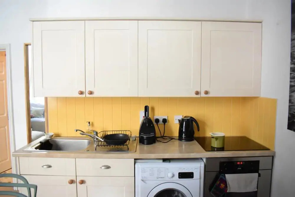 1 Bedroom Flat Near Hyde Park