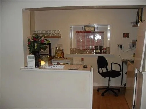 Acorn Guest House