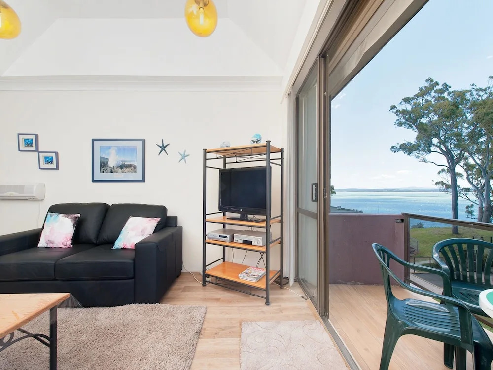 The Poplars, Unit 31/34 Magnus Street