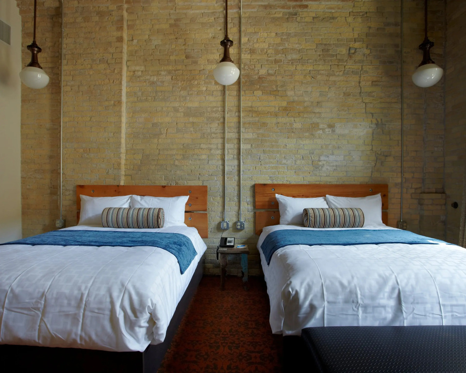Brewhouse Inn and Suites