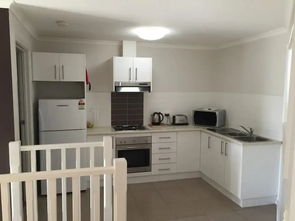 Inverloch Cabins & Apartments