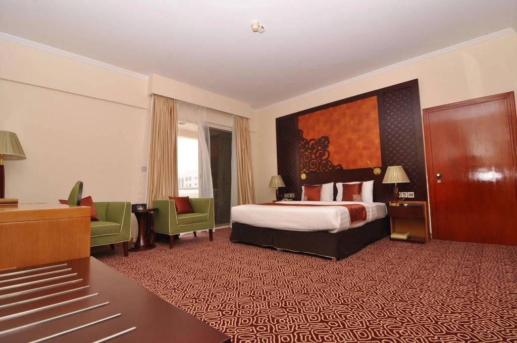 Dubai Grand Hotel by Fortune, Dubai Airport