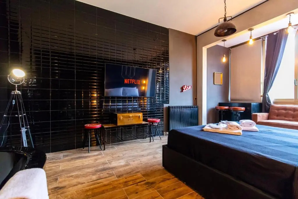 La Perla Nera Suites&Happiness