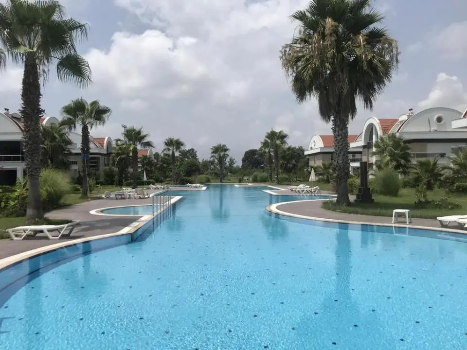 Pearl Golf Villas