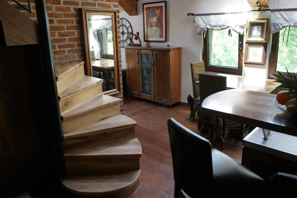 Karina Art Apartment