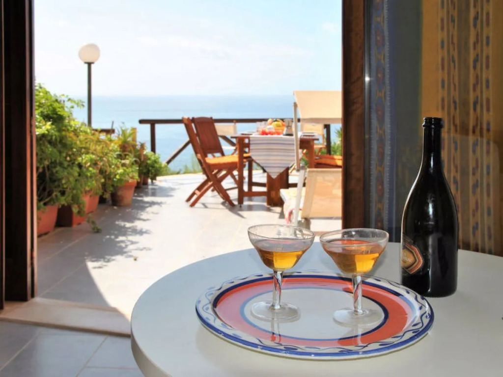 House Arborea Sperlonga