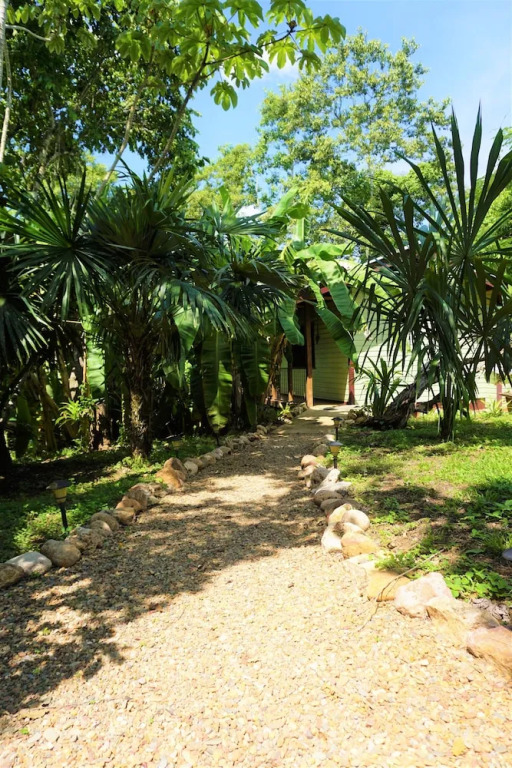 Lucky Dreamer Lodge
