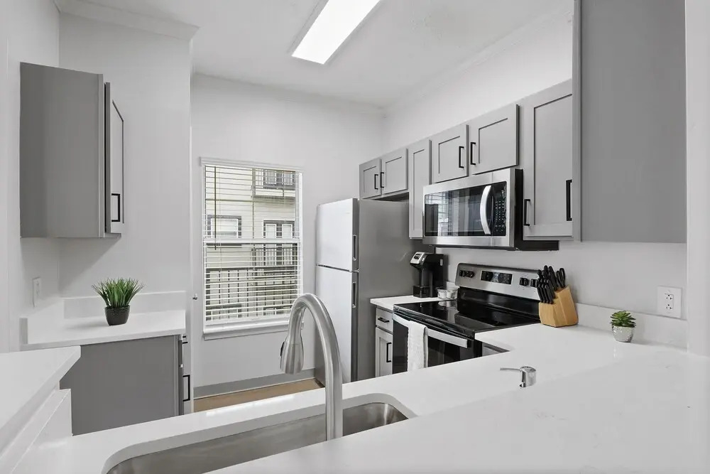 FRONTDESK Bracken House Apts North Shore Pittsburgh